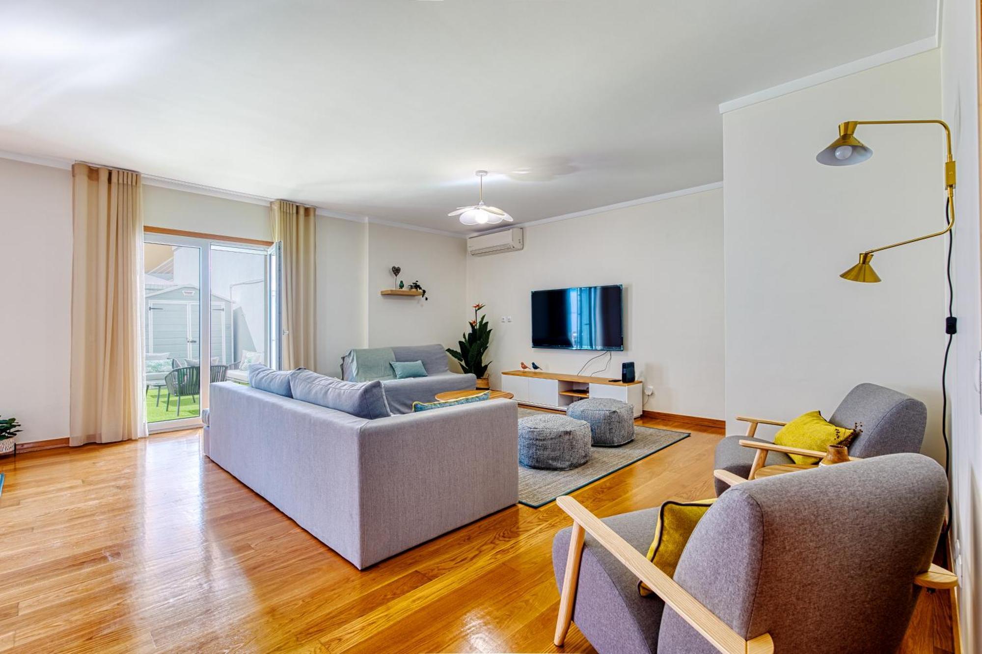 Apartment Stunning House With Terrace *